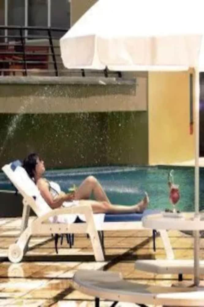 Marbella Suites Bandung Cimenyan 외부 사진